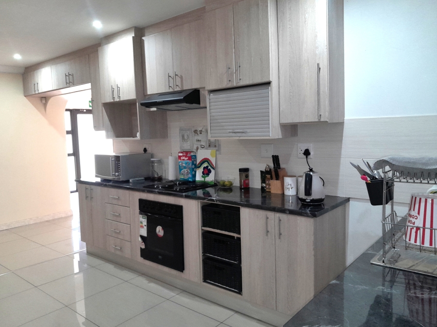 To Let 3 Bedroom Property for Rent in Vanes Estate Eastern Cape
